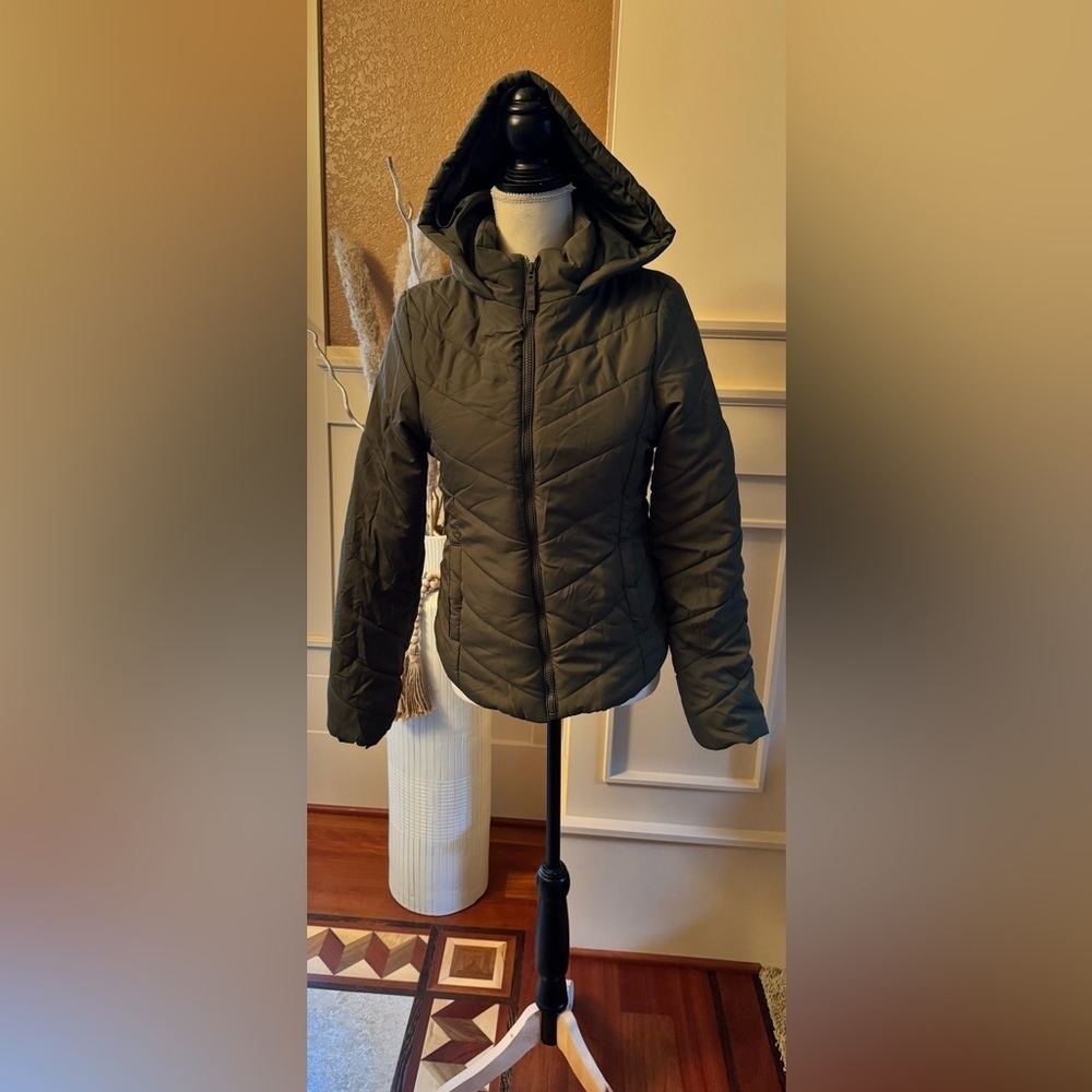 AÉROPOSTALE
 Women's Quilted Puffer Jacket - Olive